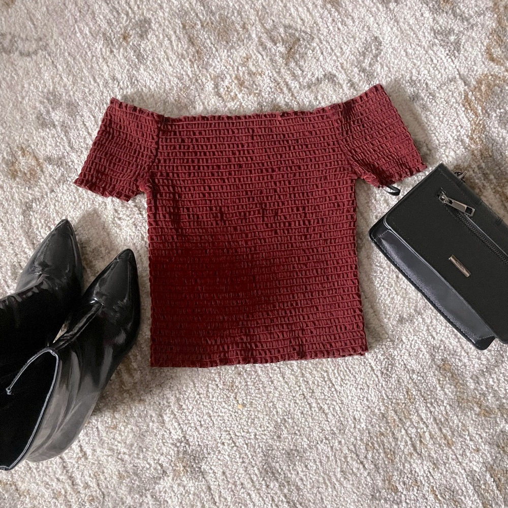 F21 off the shoulder crop top